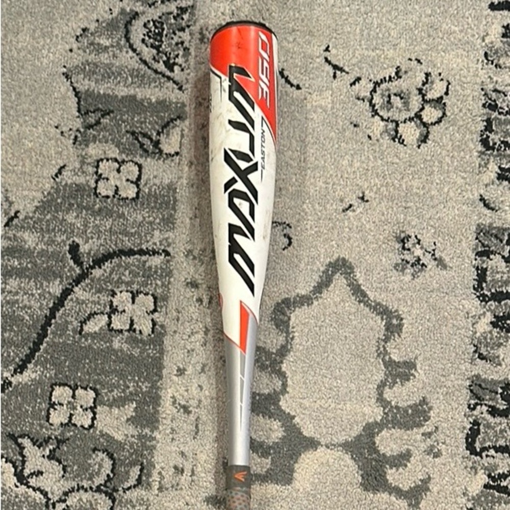 Easton 28” Maxum 360 youth bat. USSSA.